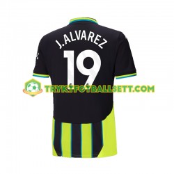 Herre Manchester City drakt Julian Alvarez 19 Borte 2024-2025 Korte Ermer Herre Manchester City drakt Julian Alvarez 19 Borte 2024-2025 Korte Ermer