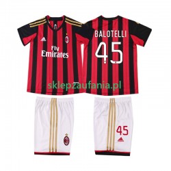 3-13 år Barn AC Milan drakt BALOTELL 45 2013 2014 Retro Hjemme Korte Ermer 3-13 år Barn AC Milan drakt BALOTELL 45 2013 2014 Retro Hjemme Korte Ermer