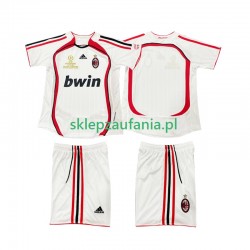 3-13 år Barn AC Milan drakt 2007 Retro Borte 2006 Korte Ermer 3-13 år Barn AC Milan drakt 2007 Retro Borte 2006 Korte Ermer