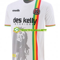 Herre Bohemsk drakt Borte 2021-22 Korte Ermer Herre Bohemsk drakt Borte 2021-22 Korte Ermer