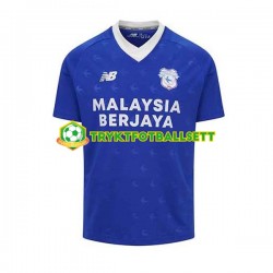 Herre Cardiff City drakt Hjemme 2022-23 Korte Ermer Herre Cardiff City drakt Hjemme 2022-23 Korte Ermer
