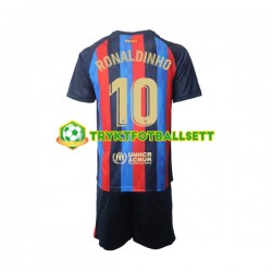 3-13 år Barn FC Barcelona drakt Ronaldinho 10 Hjemme 2022-23 Korte Ermer 3-13 år Barn FC Barcelona drakt Ronaldinho 10 Hjemme 2022-23 Korte Ermer