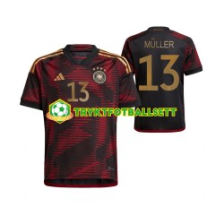 Herre Tyskland drakt Thomas Muller 13 Borte VM 2022 Korte Ermer Herre Tyskland drakt Thomas Muller 13 Borte VM 2022 Korte Ermer