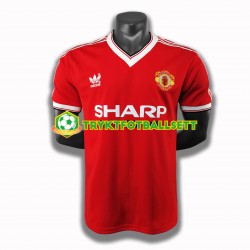 Herre Manchester Utd drakt 1983 Retro Hjemme Korte Ermer Herre Manchester Utd drakt 1983 Retro Hjemme Korte Ermer