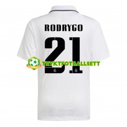 Herre Real Madrid drakt Rodrygo 21 Hjemme 2022-23 Korte Ermer Herre Real Madrid drakt Rodrygo 21 Hjemme 2022-23 Korte Ermer