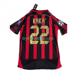 Herre AC Milan drakt KAKA 8 -2007 Retro Hjemme 2006 Korte Ermer Herre AC Milan drakt KAKA 8 -2007 Retro Hjemme 2006 Korte Ermer