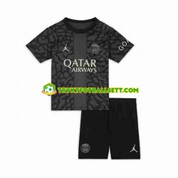3-13 år Barn Paris Saint-Germain drakt Tredje 2023-2024 Korte Ermer 3-13 år Barn Paris Saint-Germain drakt Tredje 2023-2024 Korte Ermer