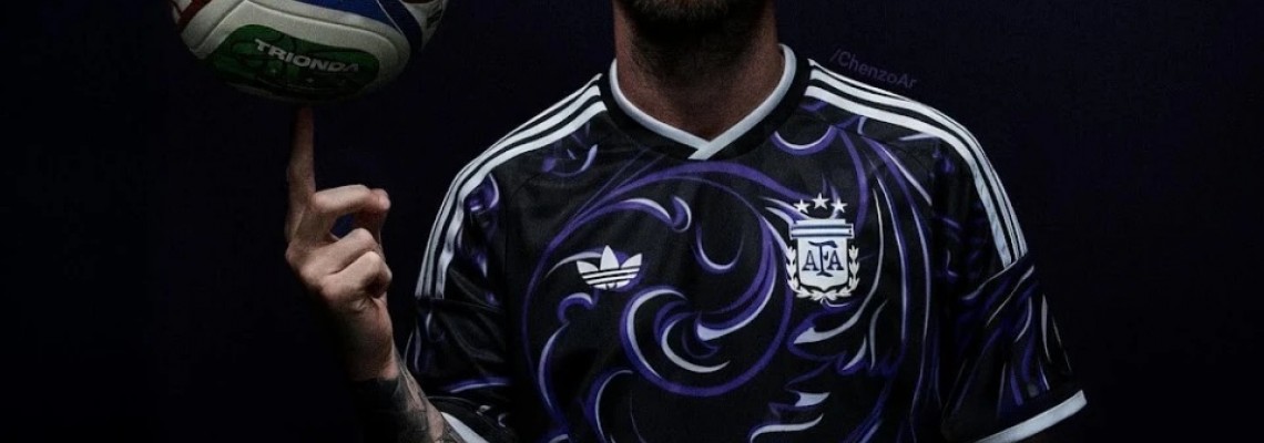 Argentinas bortedrakt har kløverlogoen for første gang
