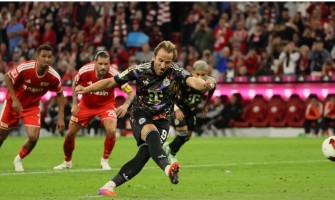 Kane når 100-målsgrensen på rekordtid!