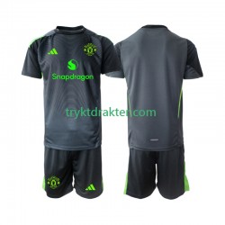 3-13 år Barn Keeper Manchester Utd drakt Borte 2025-2026 Korte Ermer 3-13 år Barn Keeper Manchester Utd drakt Borte 2025-2026 Korte Ermer