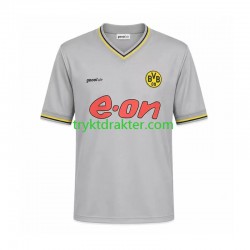 Herre Borussia Dortmund drakt 2002 Retro Borte Korte Ermer