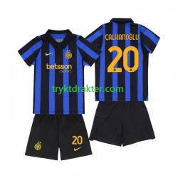 3-13 år Barn Inter Milan drakt Hakan Calhanoglu 20 Hjemme 2026-2027 Korte Ermer
