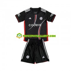 3-13 år Barn CA River Plate drakt Tredje 2024-2025 Svart Korte Ermer 3-13 år Barn CA River Plate drakt Tredje 2024-2025 Svart Korte Ermer