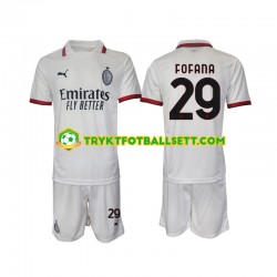3-13 år Barn AC Milan drakt Fofana 29 Borte 2024-2025 Korte Ermer 3-13 år Barn AC Milan drakt Fofana 29 Borte 2024-2025 Korte Ermer
