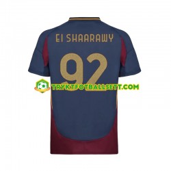 Herre AS Roma drakt Stephan El Shaarawy 92 Tredje 2024-2025 Korte Ermer Herre AS Roma drakt Stephan El Shaarawy 92 Tredje 2024-2025 Korte Ermer